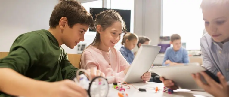 小孩编程培训班需要多少钱