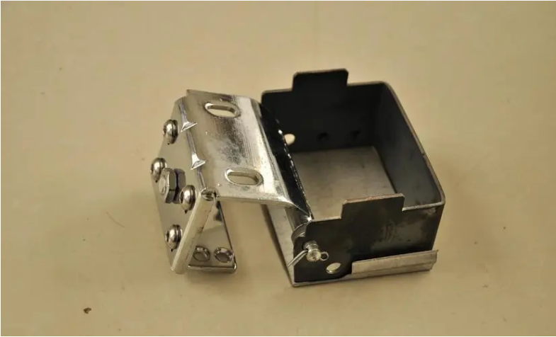 防盗门建材五金配件有哪些?