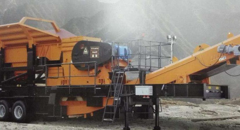 建筑垃圾轮胎式移动破碎站的组成和特点