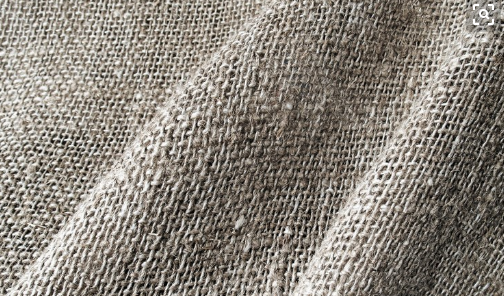 真丝和亚麻衣服怎么洗不掉色的窍门！