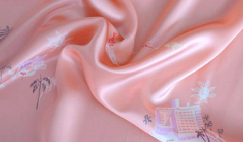 真丝和亚麻衣服怎么洗不掉色的窍门！