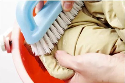 羽绒服可以烘干吗 你必须注意的小细节