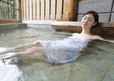 教你如何选择泳装？