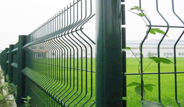 识别护栏网的种类及特长