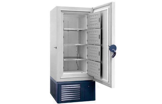 超低温保存箱的使用方法