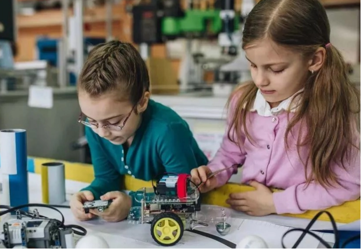 怎样加盟编程教育机构?从以下几个方面来说明