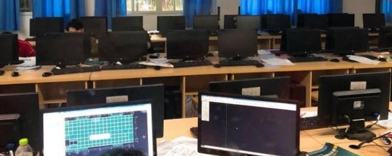 计算机的由来（计算机的由来从哪三个方面说明每一代的变化）