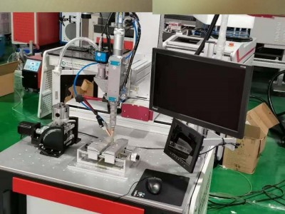 不锈钢螺柱激光焊接设备