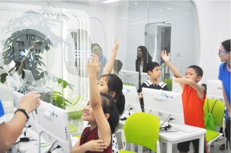 学习少儿编程会给孩子增加学业负担吗？