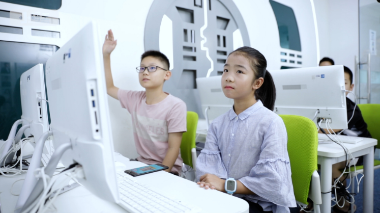 学编程要数学好吗？编程对学数学有帮助吗？