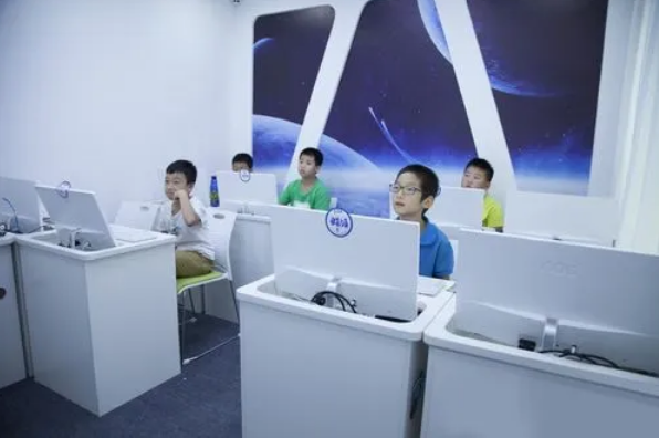 小码王少儿APP手机开发课程学完没有用？