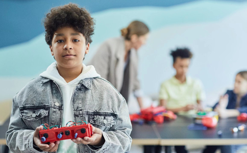 小码王少儿编程收费标准