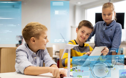 从游戏到编程 小码王少儿编程带动成长