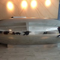 无锡办公项目装饰雕塑 不锈钢镜面接待台制作