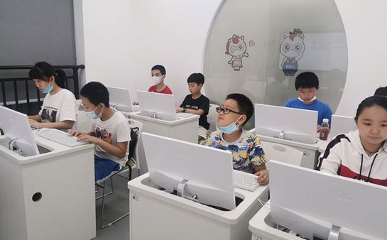 上海学c++选择小码王怎么样