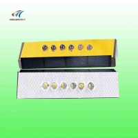 长方形太阳能轮廓标 护栏发光轮廓标灯