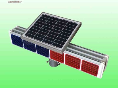 黑龙江太阳能六灯爆闪灯 双面红蓝爆闪灯 交通设施厂家图1
