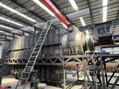 新型设计理念椰壳炭化设备椰壳炭化加工工具