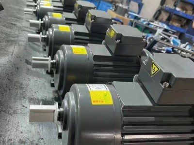 纸盒机专用台湾齿轮减速机|东本齿轮减速机|DCG齿轮减速机|东本马达|