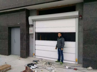 江苏凯亿斯KJM3型内部通道门快速卷帘门图1