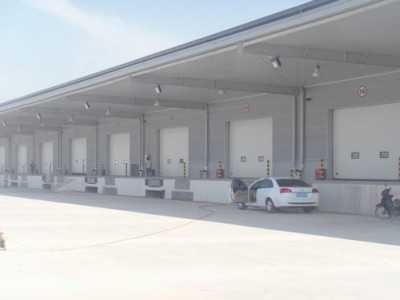 定制快速卷帘门，快速堆积门，提升门，工业门请选凯亿斯图1