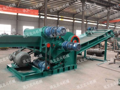 智能型综合破碎机多用于木材加工和建筑领域