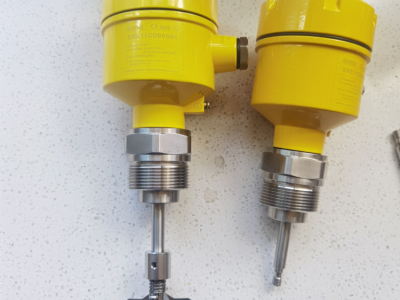 SRE11和SRE21伊玛续接型防爆阻旋料位开关图4