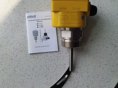 SRT10CD00504伊玛EMA阻旋料位开关图2