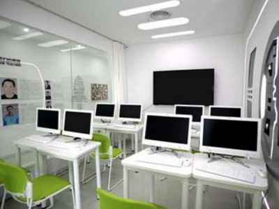 小码王少儿AI编程，9年专注少儿AI编程课培训机构图3