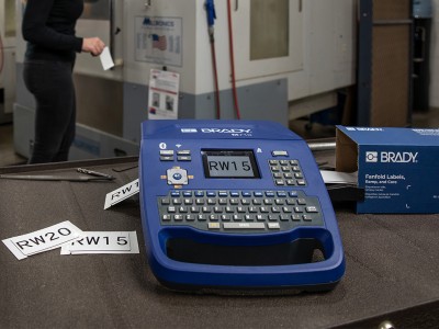 M710便携式标签打印机图1