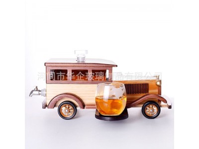 河北华企吹制高硼硅玻璃十二生肖马酒瓶高端工艺酒瓶动物酒器