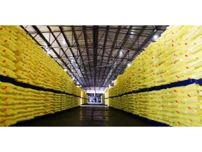 深圳东莞现货尿素 防结晶颗粒脱硫脱硝等农业级工业级尿素***图3