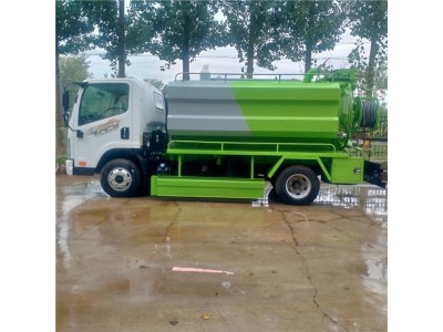 唐山环卫采购国六疏通小型清洗吸污车4+2高压清洗+吸污一体车价格多少钱