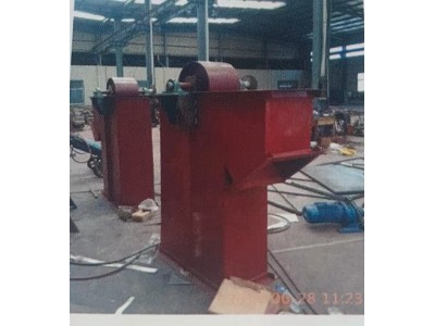 td型斗式提升机