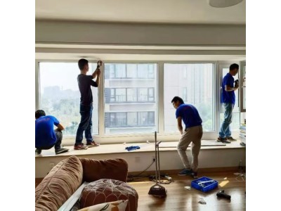 南京江北新区附近玻璃清洗预约上门电话 擦洗窗户玻璃怎么收费图5