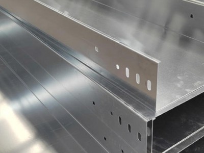 金属不锈钢桥架线槽 全封闭型配电设备 规格多样