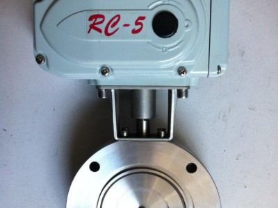 电动高真空蝶阀图1