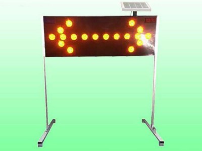 道路施工太阳能导向牌 led线形诱导标志报价交通设施图3