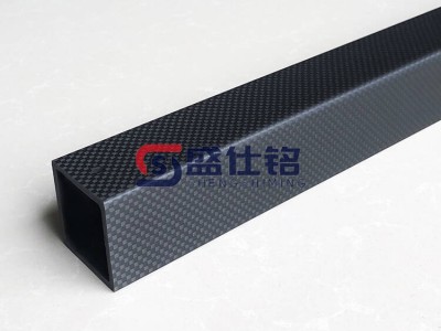 厂家直供碳纤维方管 碳纤维制品 重量轻 耐腐蚀 耐酸碱