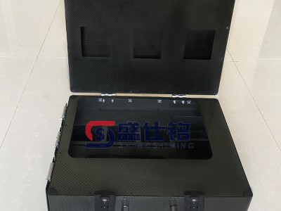 厂家供应碳纤维箱主机箱 采用碳纤维复合材料 重量轻强度高