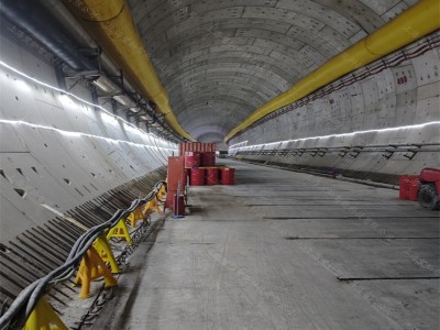 盾构机封闭空间灭火技术，隧道施工消防设备图2